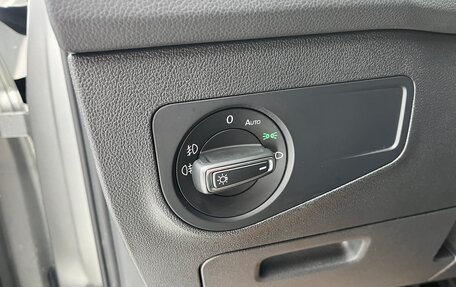 Volkswagen Tiguan II, 2019 год, 2 199 900 рублей, 19 фотография