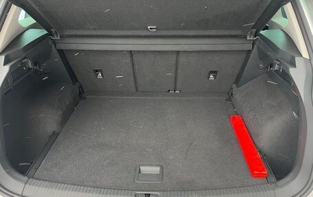 Volkswagen Tiguan II, 2019 год, 2 199 900 рублей, 29 фотография