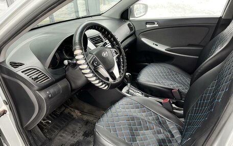 Hyundai Solaris II рестайлинг, 2012 год, 700 000 рублей, 9 фотография