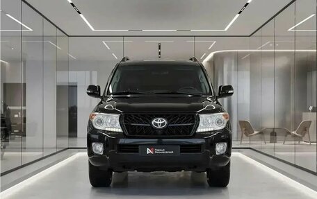 Toyota Land Cruiser 200, 2014 год, 3 459 000 рублей, 2 фотография