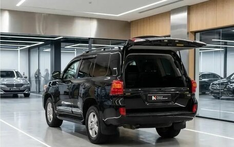 Toyota Land Cruiser 200, 2014 год, 3 459 000 рублей, 8 фотография