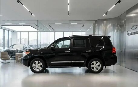 Toyota Land Cruiser 200, 2014 год, 3 459 000 рублей, 10 фотография