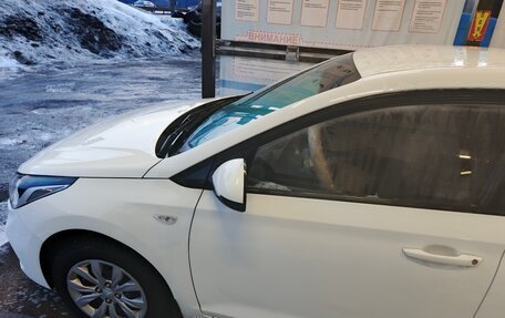 Hyundai Solaris II рестайлинг, 2018 год, 1 150 000 рублей, 6 фотография