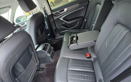 Audi A6, 2021 год, 4 700 000 рублей, 10 фотография