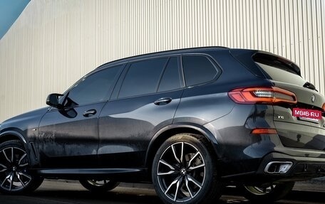 BMW X5, 2019 год, 7 000 000 рублей, 4 фотография