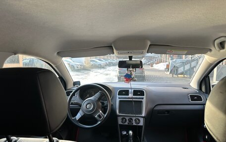 Volkswagen Polo VI (EU Market), 2013 год, 700 000 рублей, 10 фотография