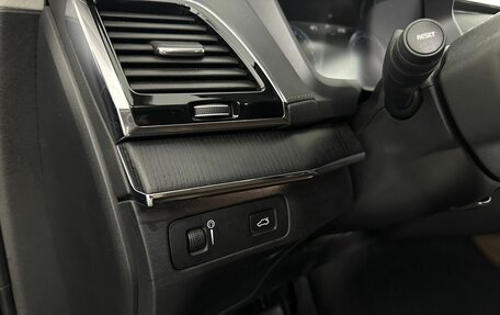 Volvo XC90 II рестайлинг, 2020 год, 4 700 000 рублей, 9 фотография