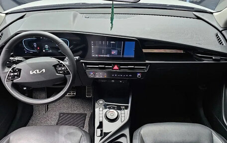 KIA Niro, 2023 год, 1 495 000 рублей, 8 фотография