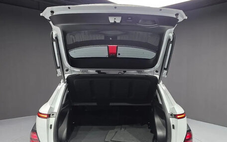 Hyundai Kona, 2024 год, 1 760 000 рублей, 5 фотография