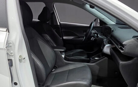 Hyundai Kona, 2024 год, 1 760 000 рублей, 7 фотография