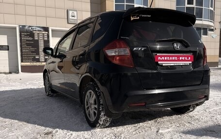 Honda Fit III, 2011 год, 660 000 рублей, 4 фотография