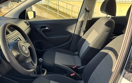 Volkswagen Polo VI (EU Market), 2015 год, 630 000 рублей, 11 фотография