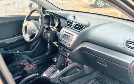 KIA Rio III рестайлинг, 2015 год, 880 000 рублей, 12 фотография