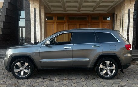 Jeep Grand Cherokee, 2011 год, 1 690 000 рублей, 6 фотография