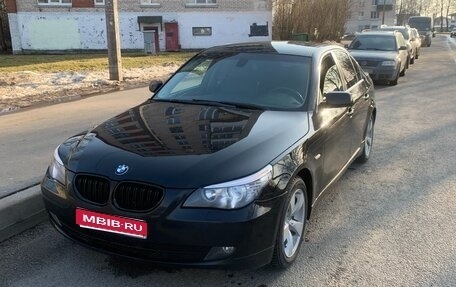 BMW 5 серия, 2009 год, 950 000 рублей, 1 фотография