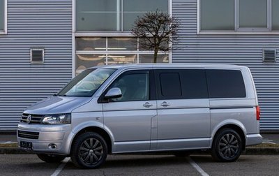 Volkswagen Multivan T5, 2012 год, 2 245 000 рублей, 1 фотография