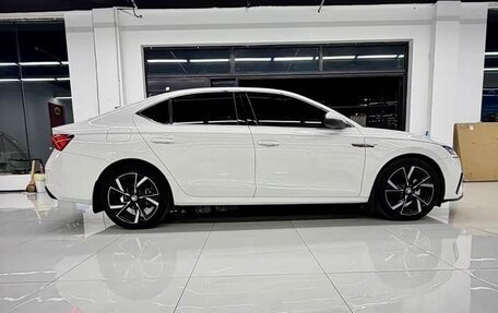 Skoda Octavia IV, 2023 год, 1 835 777 рублей, 5 фотография