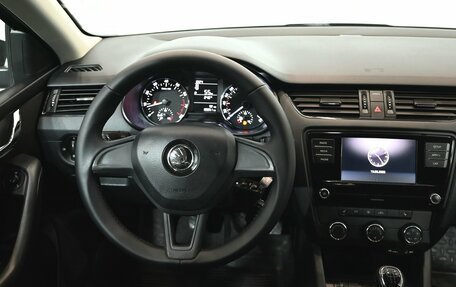 Skoda Octavia, 2017 год, 1 550 000 рублей, 14 фотография