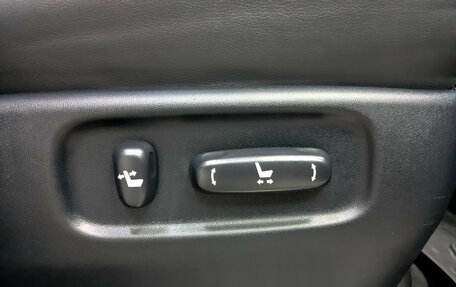 Toyota Land Cruiser 200, 2020 год, 7 270 000 рублей, 29 фотография