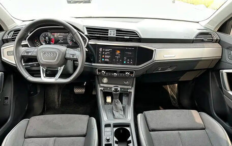 Audi Q3, 2022 год, 2 747 000 рублей, 8 фотография