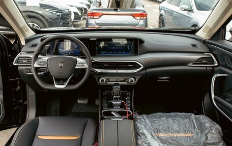 FAW Bestune T77, 2024 год, 1 895 000 рублей, 16 фотография