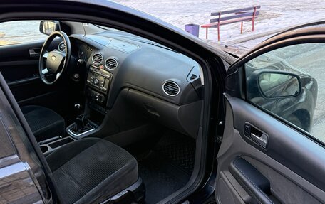 Ford Focus II рестайлинг, 2005 год, 275 000 рублей, 14 фотография