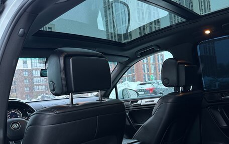 Volkswagen Touareg III, 2012 год, 1 620 000 рублей, 10 фотография