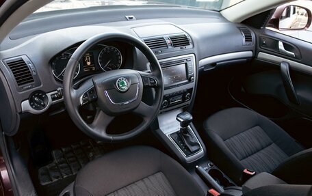 Skoda Octavia, 2011 год, 855 000 рублей, 13 фотография