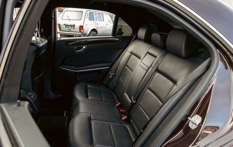 Mercedes-Benz E-Класс, 2012 год, 1 155 000 рублей, 17 фотография