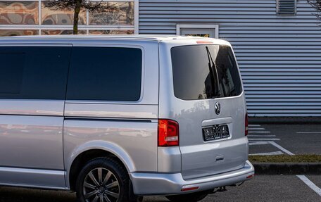 Volkswagen Multivan T5, 2012 год, 2 245 000 рублей, 10 фотография