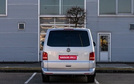 Volkswagen Multivan T5, 2012 год, 2 245 000 рублей, 5 фотография