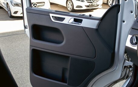 Volkswagen Multivan T5, 2012 год, 2 245 000 рублей, 12 фотография