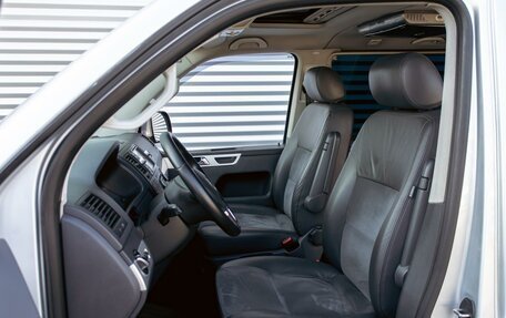 Volkswagen Multivan T5, 2012 год, 2 245 000 рублей, 11 фотография