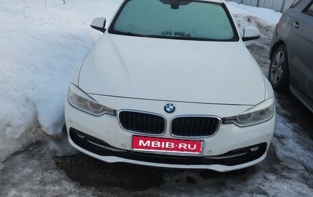 BMW 3 серия, 2016 год, 2 700 000 рублей, 1 фотография