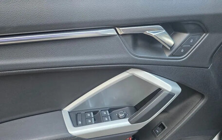 Audi Q3, 2022 год, 2 490 000 рублей, 14 фотография