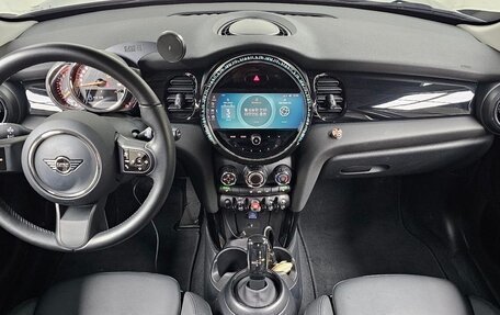 MINI Cabrio, 2022 год, 2 140 000 рублей, 5 фотография