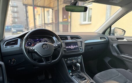 Volkswagen Tiguan II, 2017 год, 2 580 000 рублей, 10 фотография