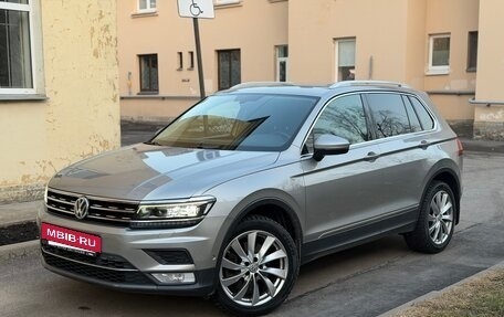 Volkswagen Tiguan II, 2017 год, 2 580 000 рублей, 19 фотография