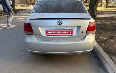 Volkswagen Polo VI (EU Market), 2011 год, 540 000 рублей, 2 фотография