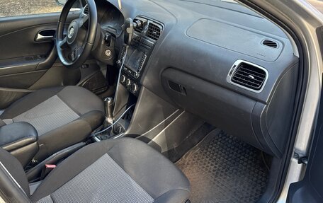 Volkswagen Polo VI (EU Market), 2011 год, 540 000 рублей, 5 фотография