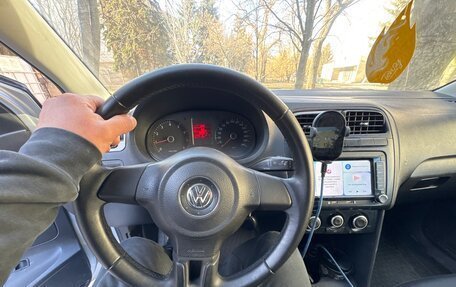 Volkswagen Polo VI (EU Market), 2011 год, 540 000 рублей, 6 фотография