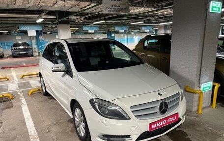 Mercedes-Benz B-Класс, 2014 год, 960 000 рублей, 1 фотография