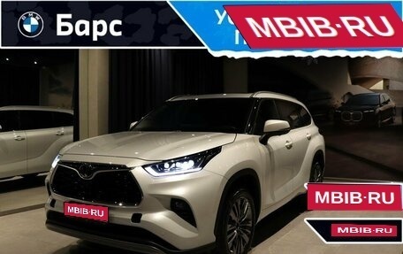 Toyota Highlander, 2025 год, 5 840 000 рублей, 1 фотография