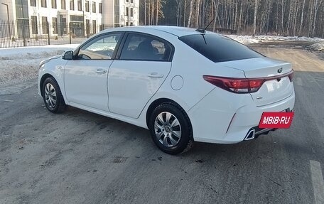 KIA Rio IV, 2021 год, 1 480 000 рублей, 3 фотография