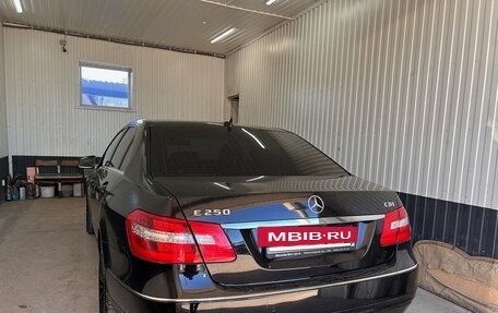 Mercedes-Benz E-Класс, 2009 год, 1 400 000 рублей, 3 фотография