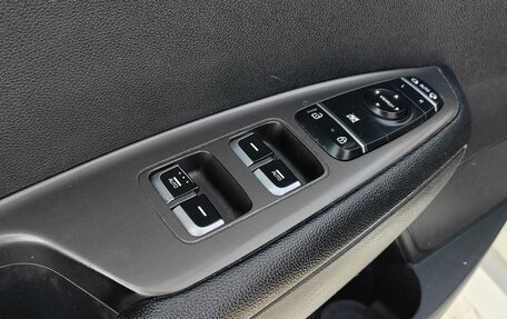 KIA Optima IV, 2018 год, 890 000 рублей, 10 фотография