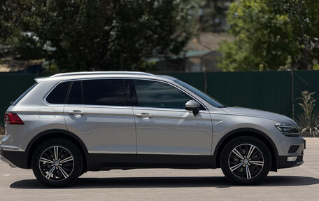 Volkswagen Tiguan II, 2017 год, 2 550 000 рублей, 3 фотография