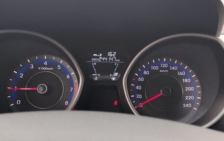 Hyundai Elantra V, 2012 год, 550 000 рублей, 6 фотография