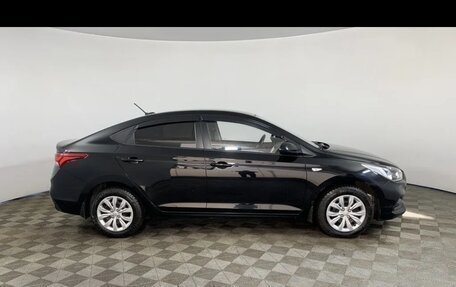 Hyundai Solaris II рестайлинг, 2018 год, 1 545 000 рублей, 30 фотография