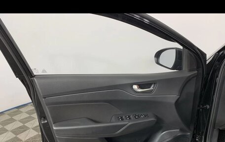 Hyundai Solaris II рестайлинг, 2018 год, 1 545 000 рублей, 33 фотография